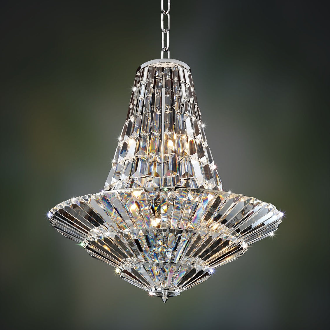 Auletta 18 Light Chandelier
